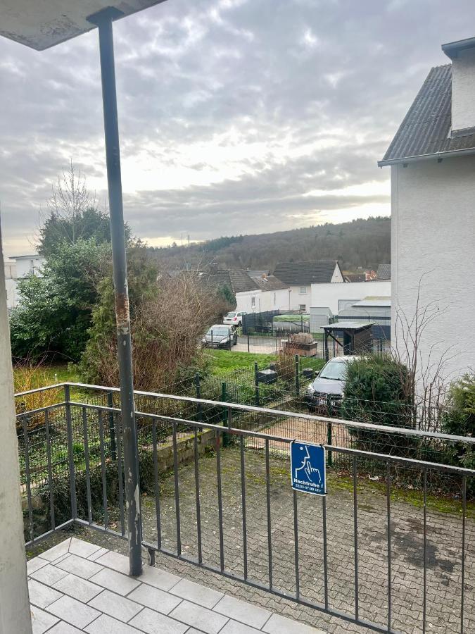 Traumhafte Kurstadt Apartment Moderne 2Zkb Balkon Pkw Stellplatz Бад-Наухайм Экстерьер фото